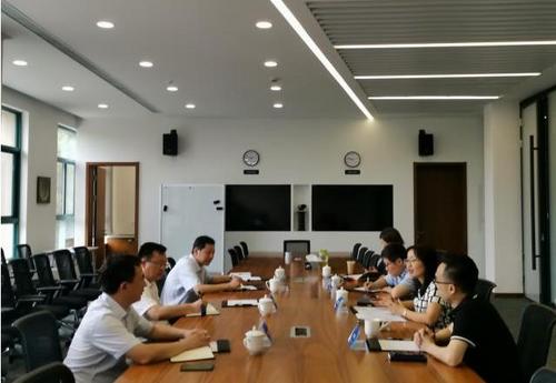 宁波市侨联主席走访调研境外疫情输入防控和侨联工作